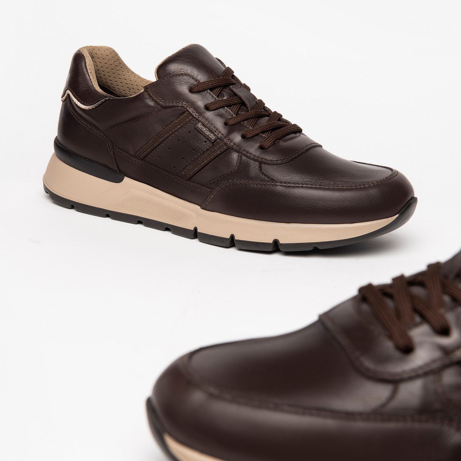 Sneakers Nerogiardini I202510u