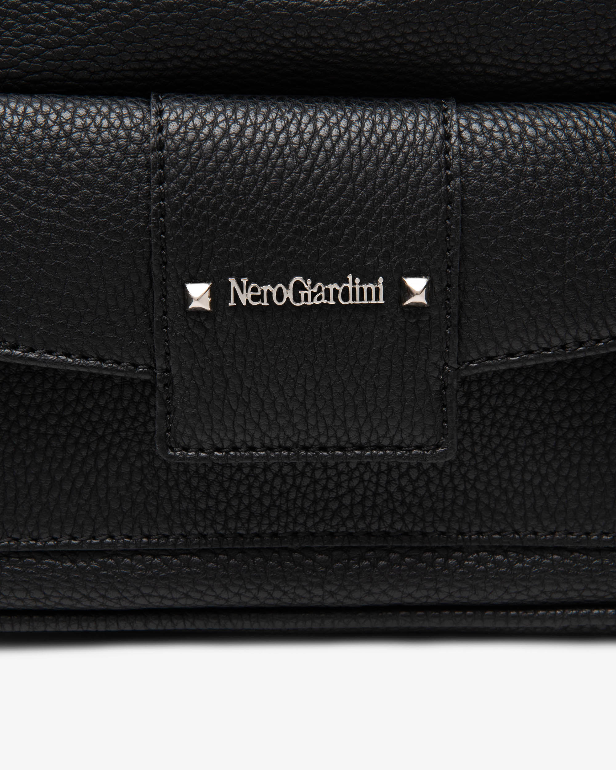 Borsa Nerogiardini E543962d