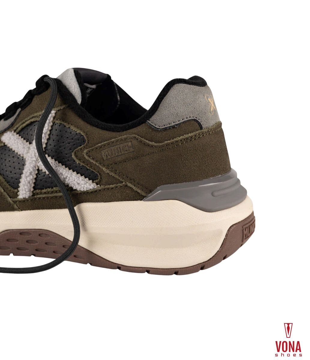 Sneakers Munich 8097025 Uomo